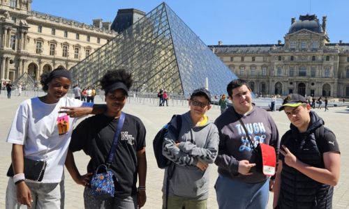 ados à Paris